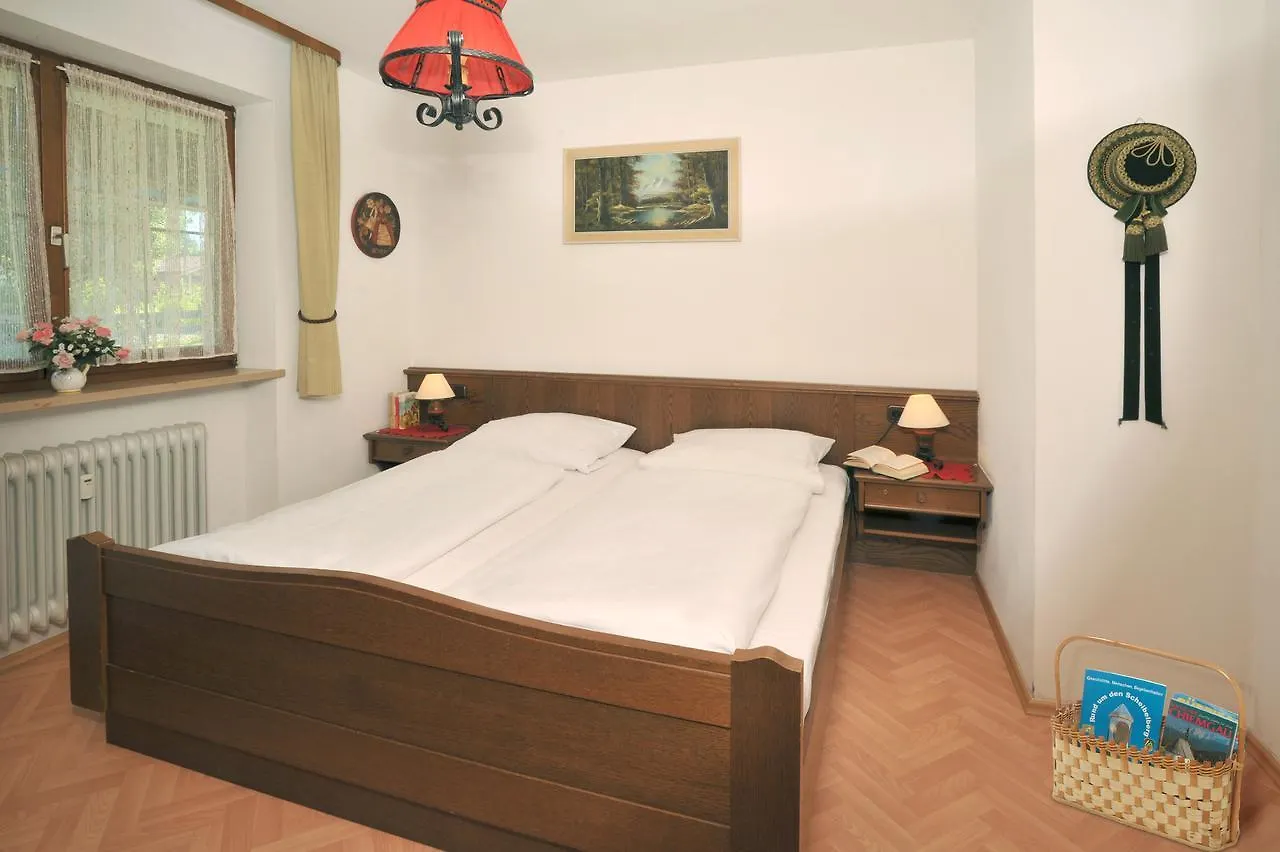 Apartment Ferienwohnung Schlögl Reit im Winkl